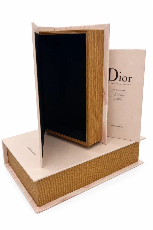 caja_libro_dior_fondo_blanco_web Libros decorativos Dior