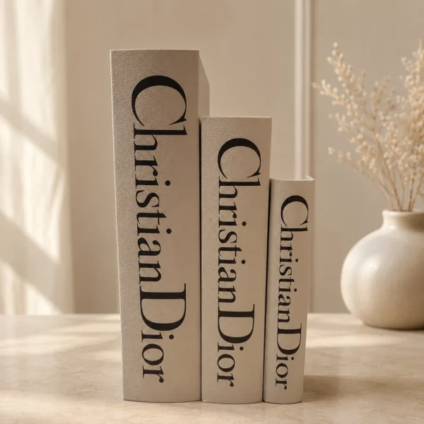 cajas_decorativas_christian_dior_web Libros decorativos Dior