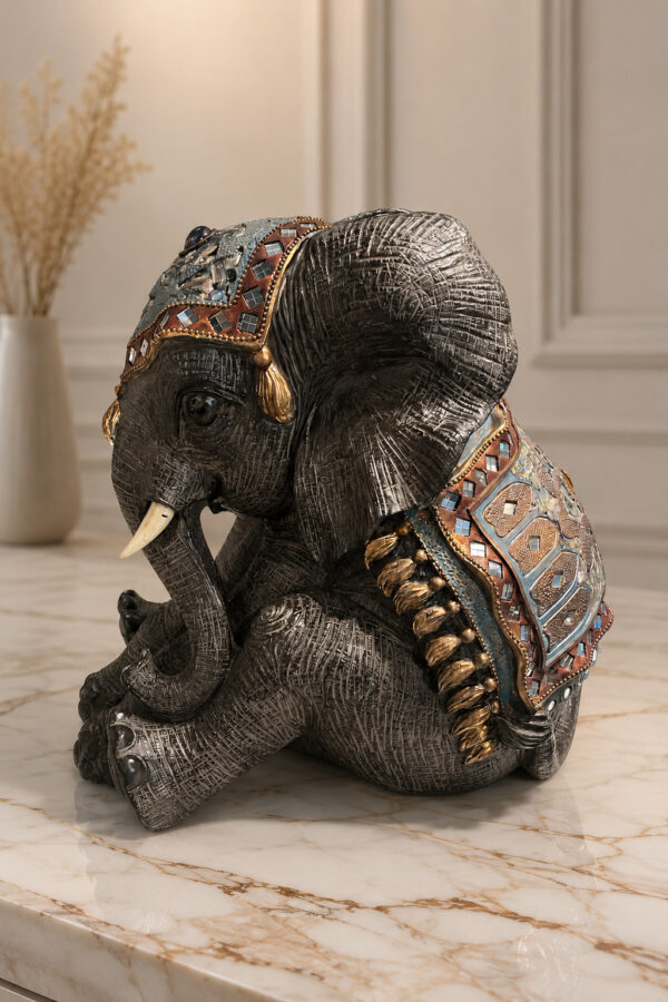 elefante_fondo_modificado_web Elefante Samira