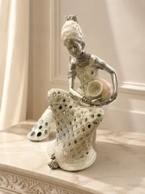 escultura_africana_ambientada_web Figura Zahara